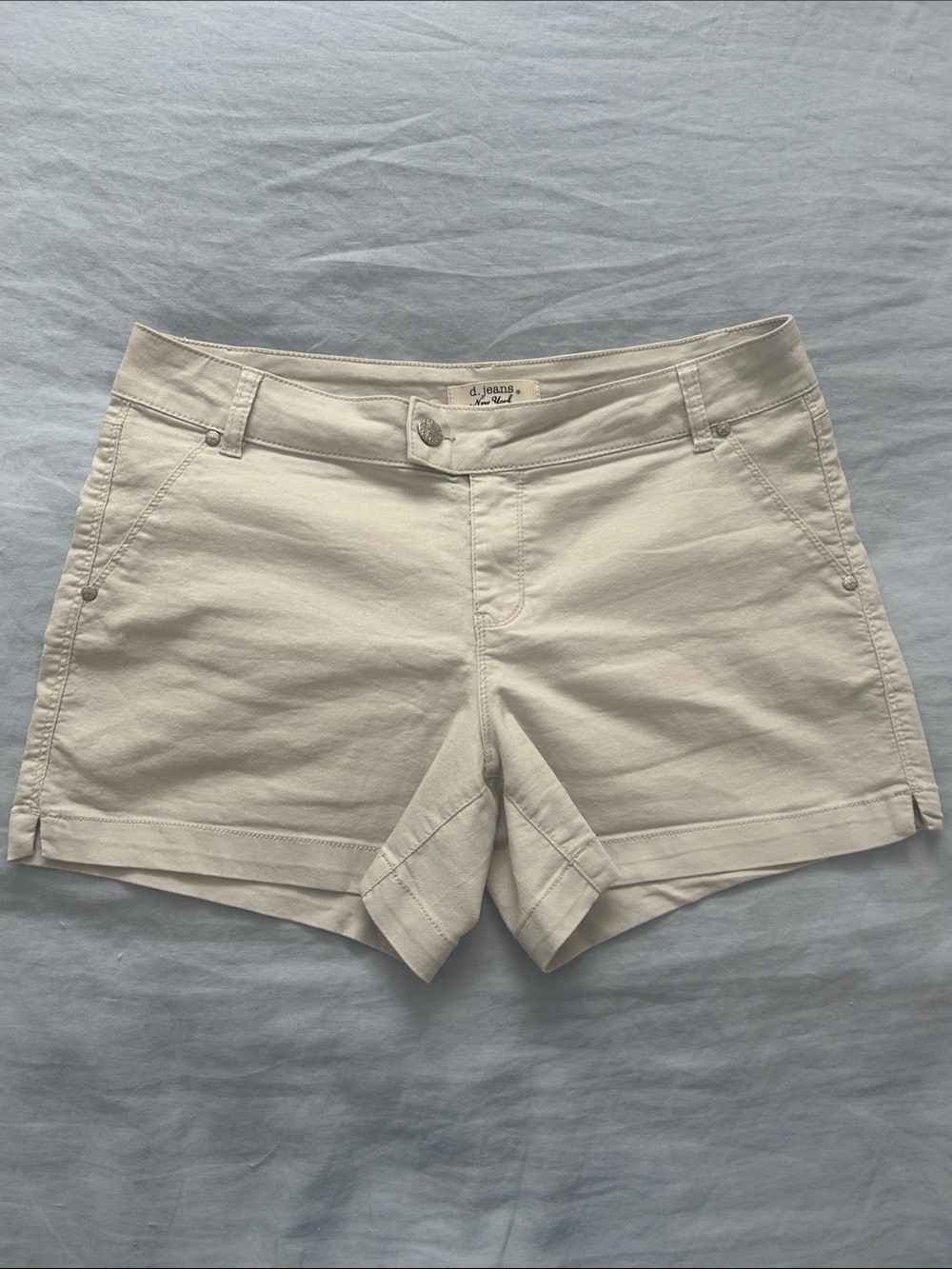 d. jeans New York off White Casual Bermuda Shorts